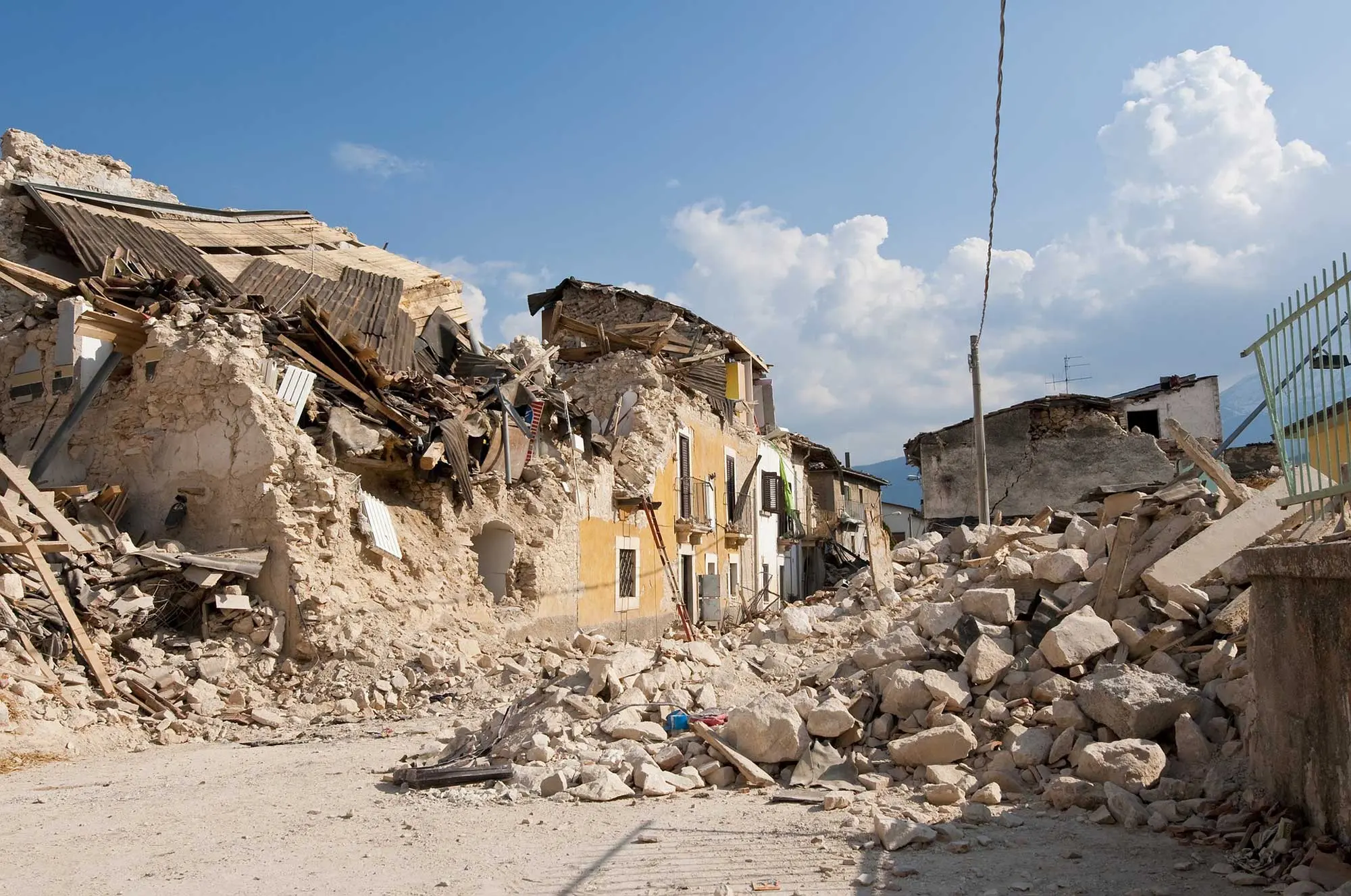 Van'da Deprem